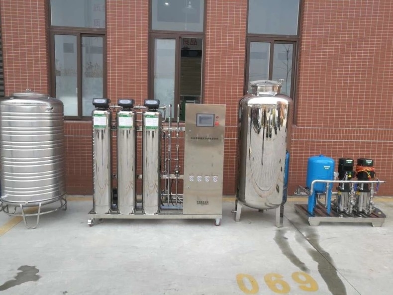 Macchina industriale del filtrante di acqua del RO dell'attrezzatura di osmosi inversa di 1TPH SUS304