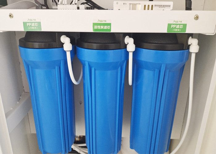 Macchina per il trattamento dell'acqua a sistema Ro a singolo stadio per laboratorio e medicina
